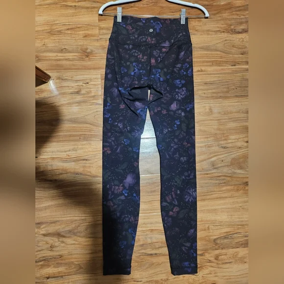 Lululemon wunder under tight luxtrme frozen floral multi leggings - Picture 4 of 6